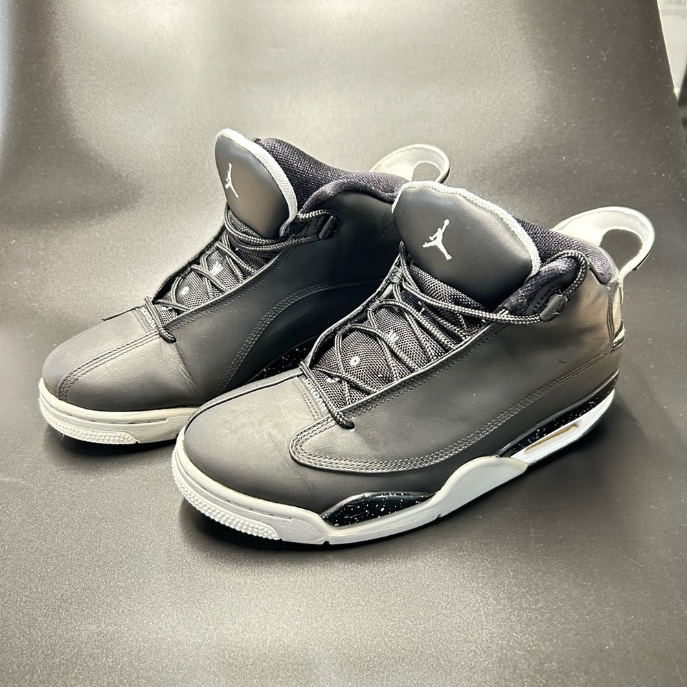 Air Jordan Dub two